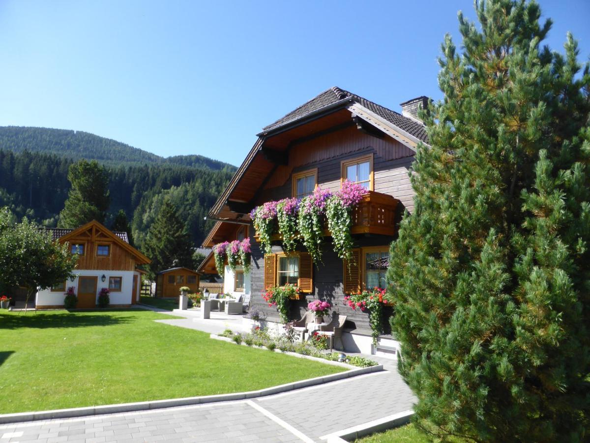 Landhaus Lehner Sankt Michael im Lungau Esterno foto
